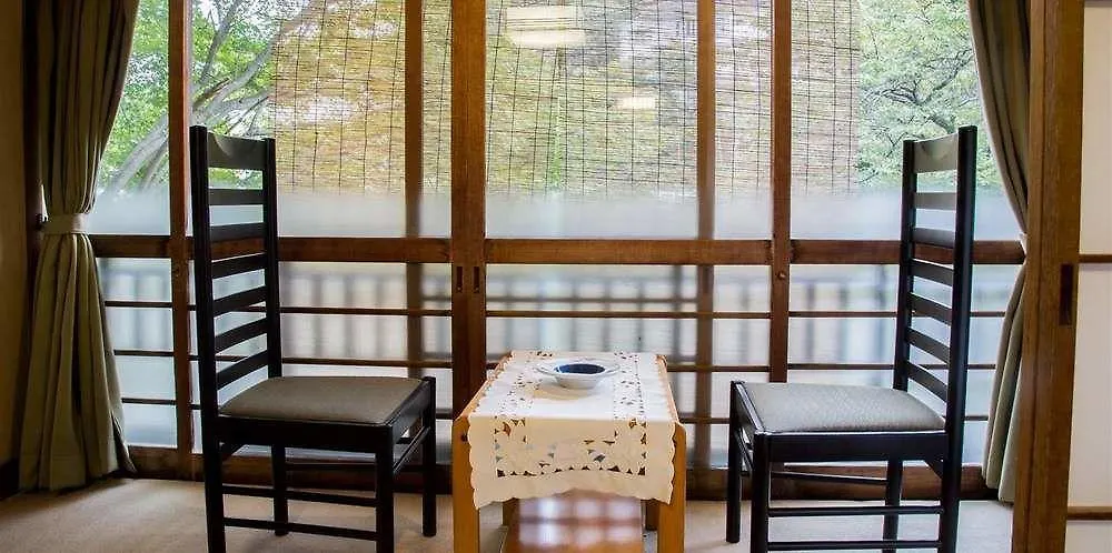 Yushintei Hotel Hakone 4*,